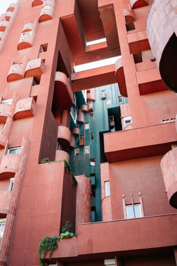 Biseri arhitekture La Muralla Roja i Walden 7 Španjolska