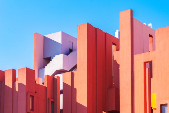 Biseri arhitekture La Muralla Roja i Walden 7 Španjolska