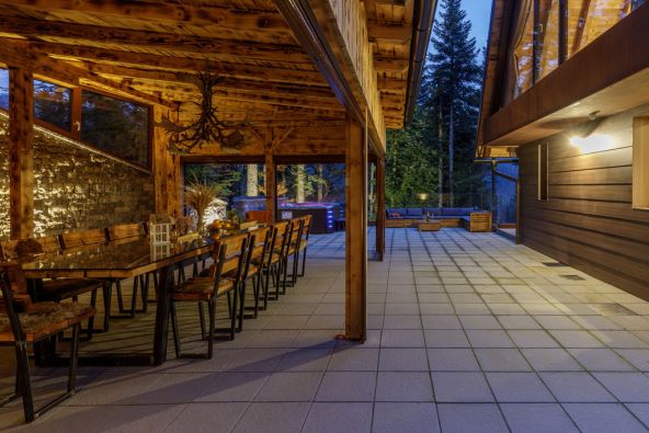 Forest Home je najljepša luksuzna kuća za odmor! Nalazi se usred šume!
