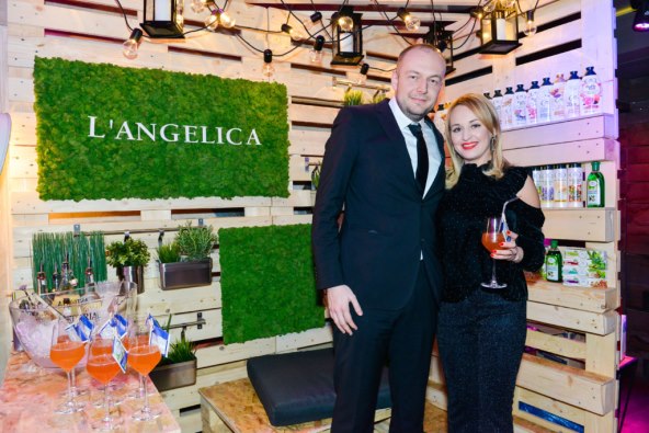 L'Angelica - jedna od zvijezda Cosmo partyja