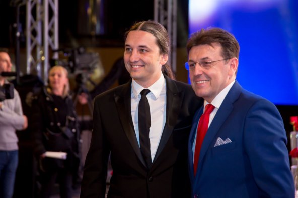 KAKO JOJ TO USPIJEVA? Svaka njezina modna kombinacija čisti je pogodak