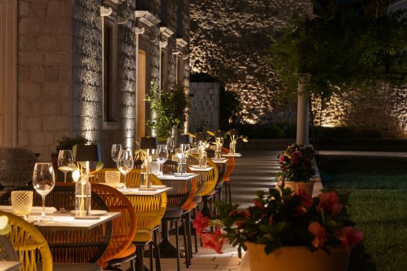 Dubrovački restoran Natali otvoren je u renesansnom vrtu luksuznog ljetnikovca