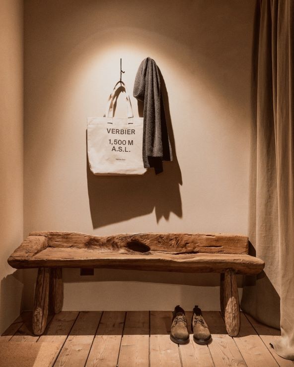 Massimo Dutti pop up store u Alpama