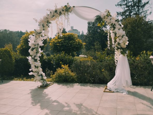 Wedding trendovi 2025.: Hit lokacije, dekoracije, hrana i zabavni sadržaji za vjenčanja