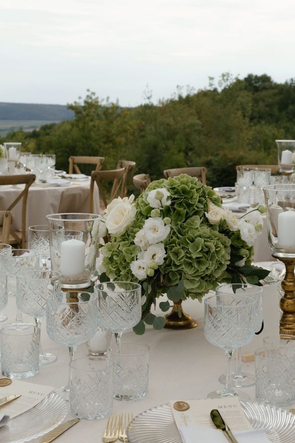 Wedding trendovi 2025.: Hit lokacije, dekoracije, hrana i zabavni sadržaji za vjenčanja