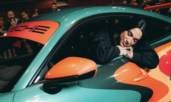 Dua Lipa dizajnirala model Porsche automobila