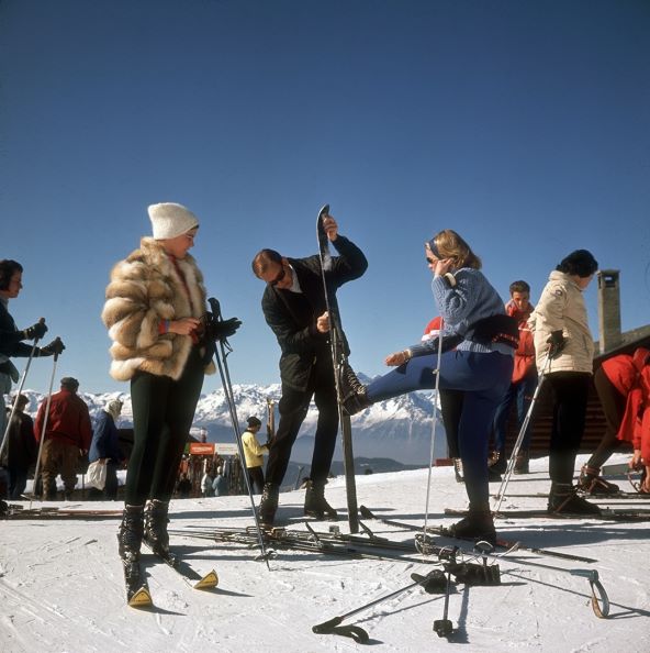 Slim Aarons vinatge fotografije s prestižnih skijališta