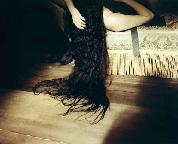 Yorgos Lanthimos objavio knjigu fotografija iz filma Poor Things