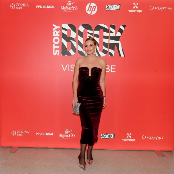 Nevena Rendeli Vejzović otkrila kako je okitila bor, pažnju ukrao njen stan