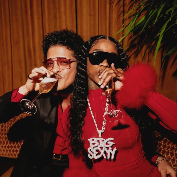 Bruno Mars x Sexxy Red duet Fat Juicy & Wet 