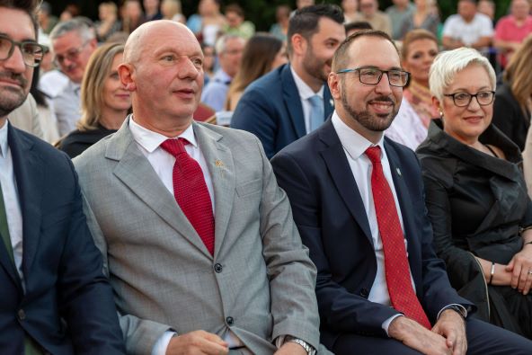 Spektakularni 90 rođendan Zlatne igle Zagreba