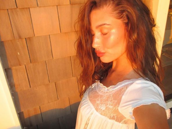 Hailey Bieber Rhode blush