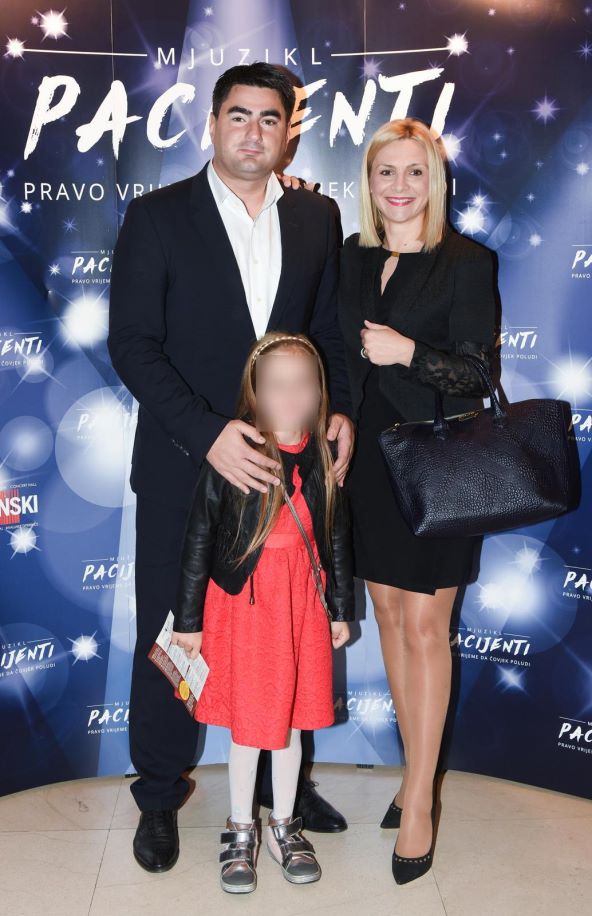 Siniša i Andrijana Kovačić s kćeri