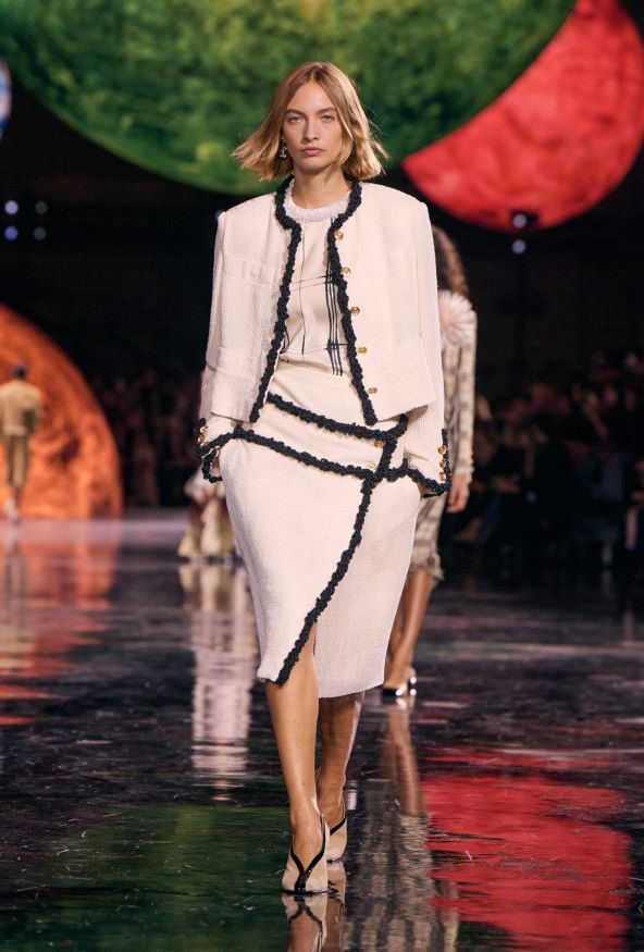 chanel_spring-summer-2026_copyright-chanel_look-38-LD.jpg