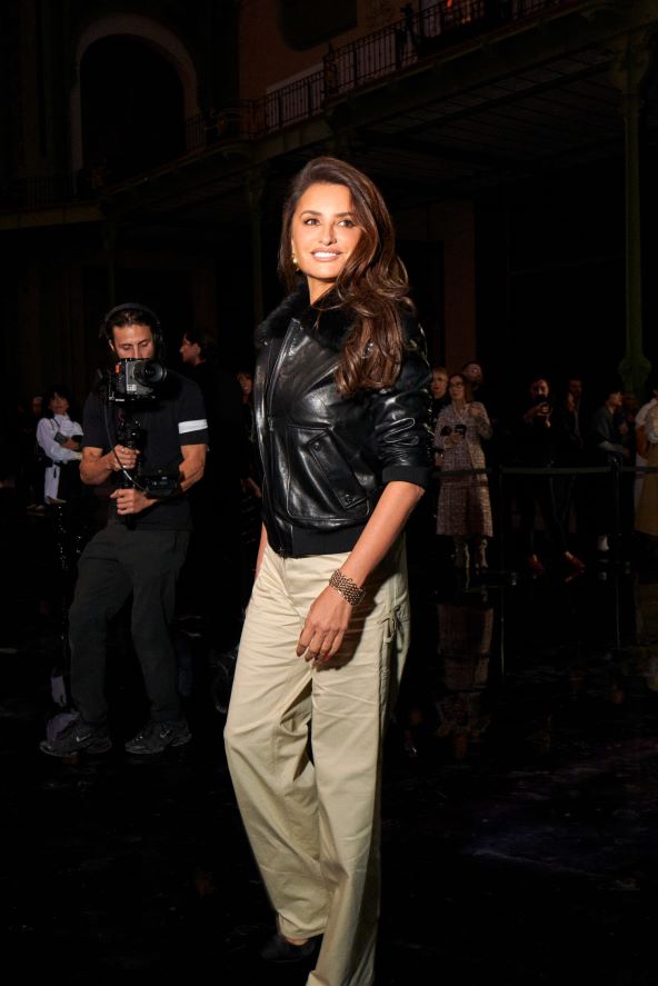 chanel_26s_chanel_vg_l1051186-LD.jpg