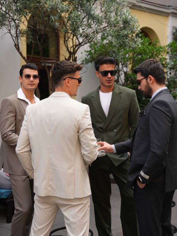 THE UOMO