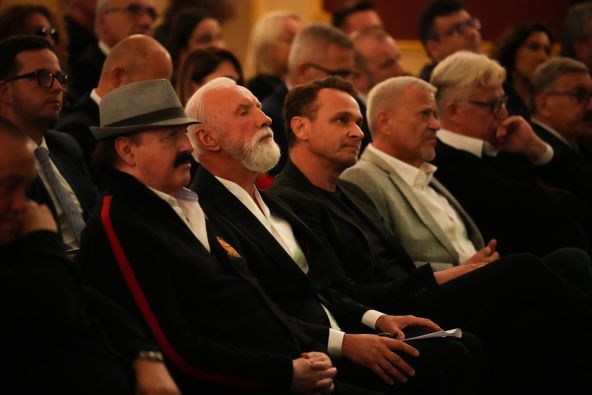 Komemoracija za Halida Bešlića