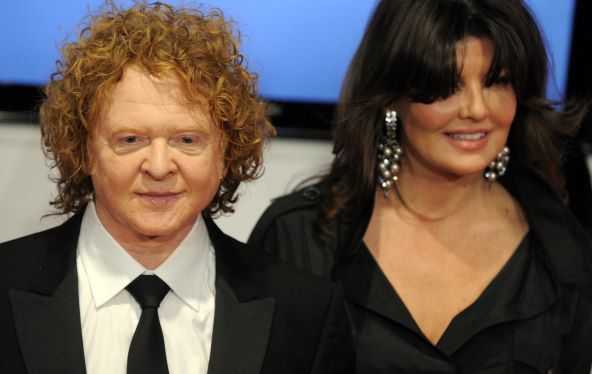 Mick Hucknall i Gabriella Wesberry