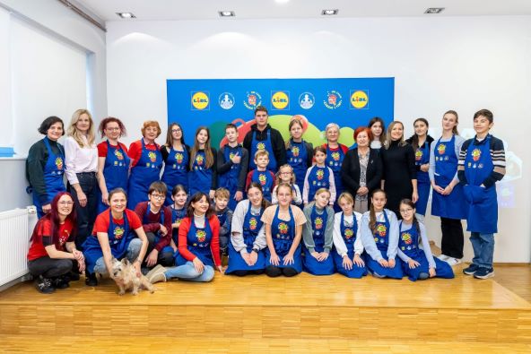 Nasa djeca, Lidl Hrvatska i djeca sudionici radionice.jpg