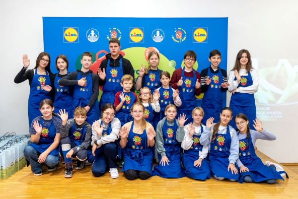 Djeca sudonici radionice u Zaboku.jpg