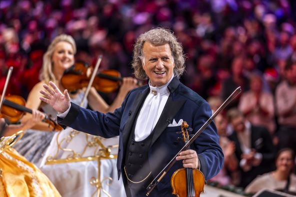 Andre_Rieu_MECC_20241215_00751-Enhanced-NR.jpg
