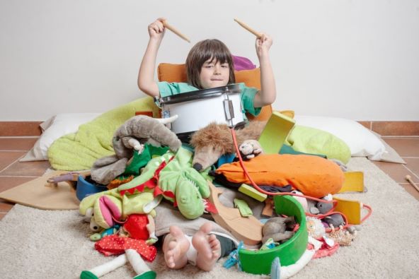 Manje igračaka čini djecu sretnijom za Božić