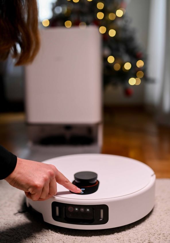 Xiaomi robotski usisavač (2).jpg