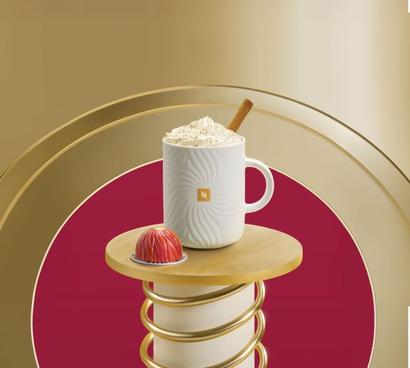 NESPRESSO_FESTIVE25_RECIPES_0000_Cinnamon Cloud Latte VL (1) (1).jpg