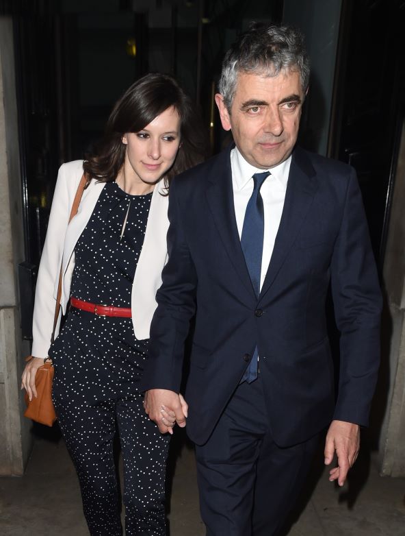 Rowan Atkinson i Louise Ford