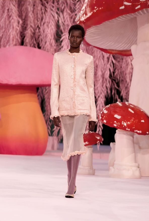 chanel_spring-summer-2026-haute-couture-14-2-LD.jpg
