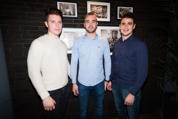 Bivša misica zablistala u rijetkom izlasku bez supruga i kćeri