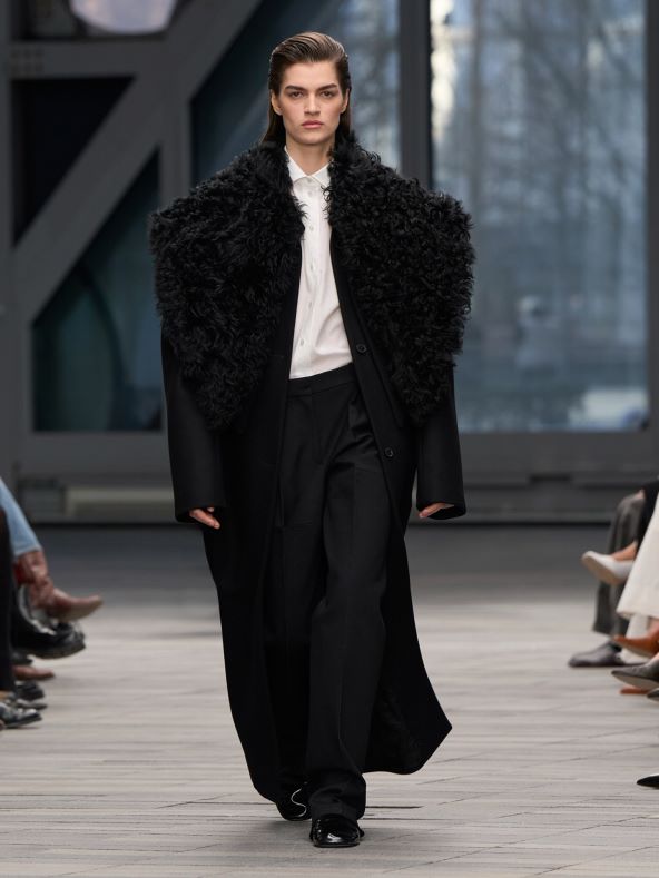 Calvin Klein Collection Fall 2026 by Veronica Leoni.