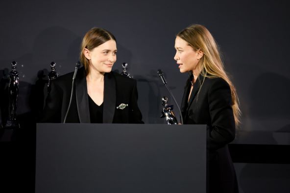 Ashley Olsen Mary Kate Olsen 2025 CFDA