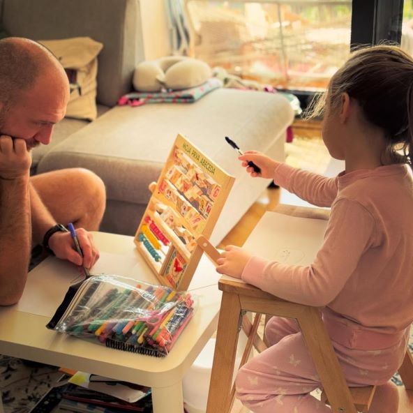 Edin Mehmedović s kćeri