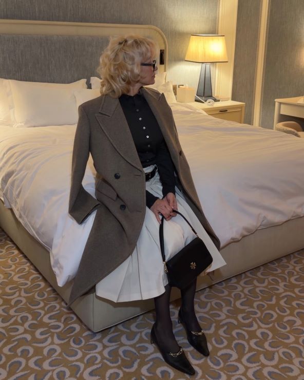 Pamela Anderson shag frizura