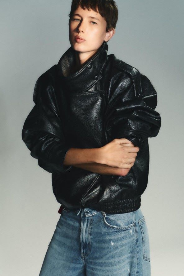 JAKNA OD UMJETNE KOŽE/ ZARA/  59,95 EUR