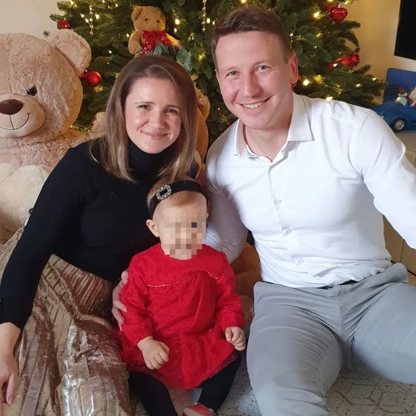 Dario Zurovec sa suprugom i kćeri