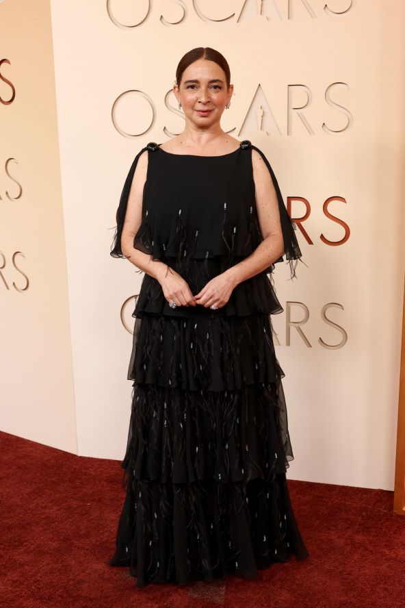 chanel_maya-rudolph-wore-chanel-at-the-98th-oscars-150326_1-LD.jpg