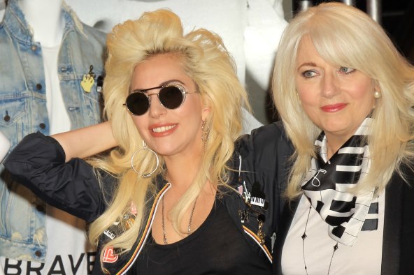 Lady Gaga s majkom