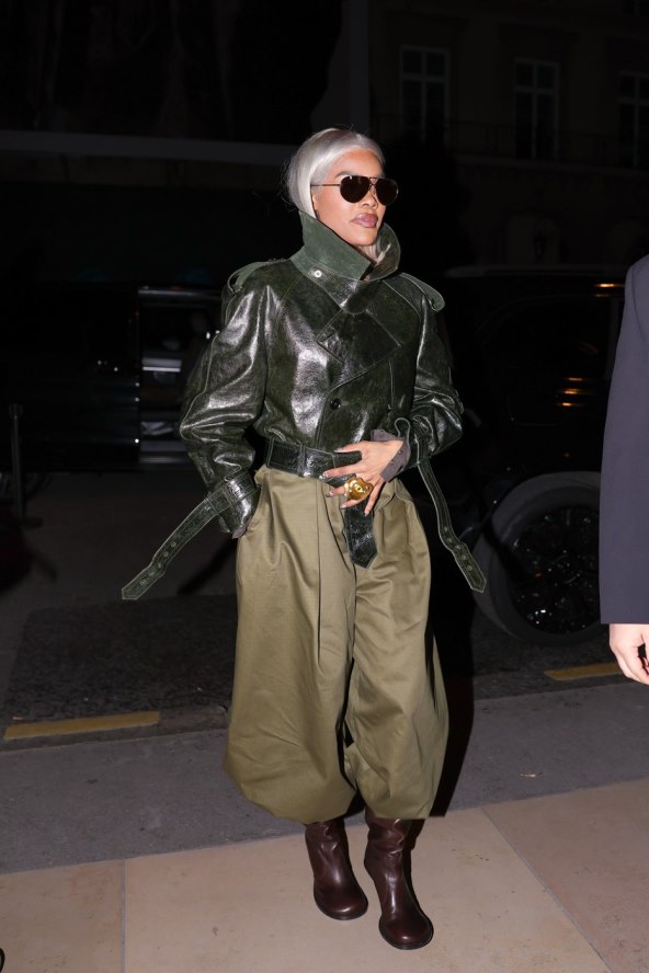 Pariz proljeće 2026 street style