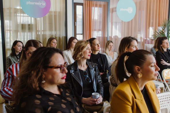 Pharmeria_I ti si bitna (1).jpg