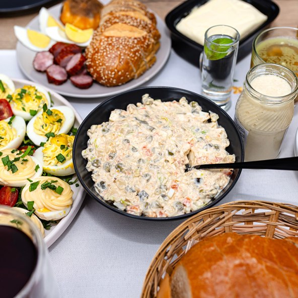 shutterstock_2419212645 765x765px.jpg