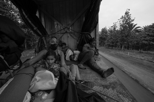 Kopija datoteke Carmela_Still5.jpg