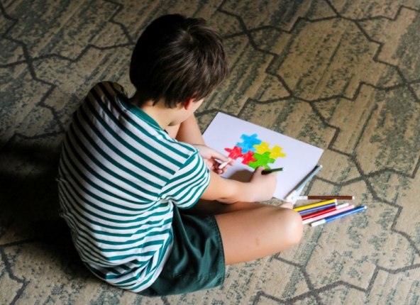 7 savjeta za podršku roditeljima djece s autizmom