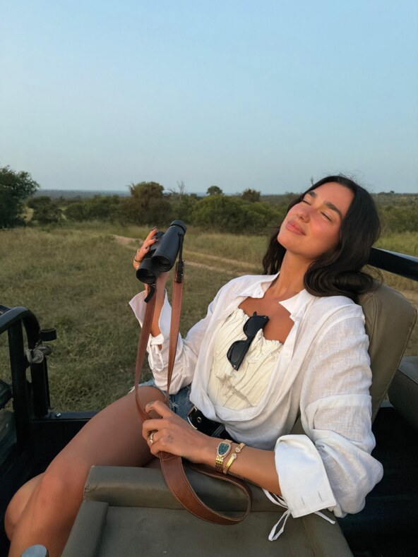 Dua Lipa safari 2026