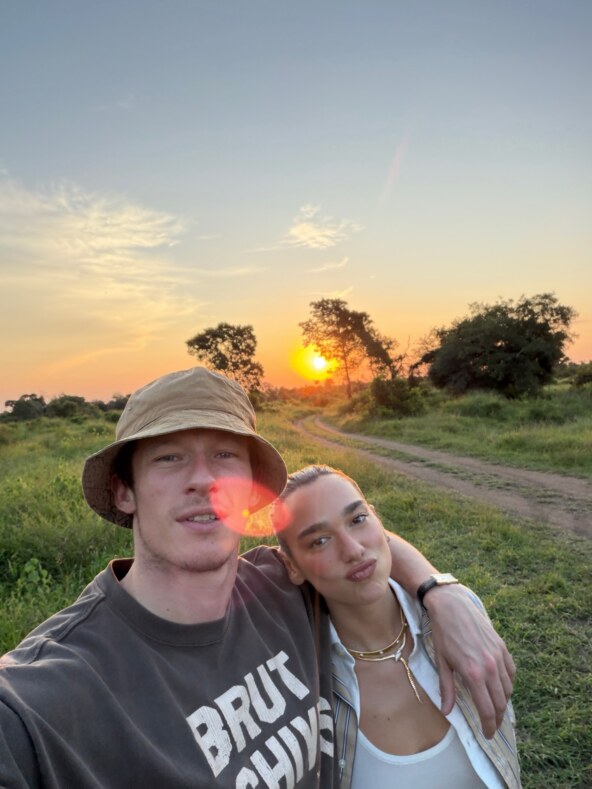 Dua Lipa safari 2026