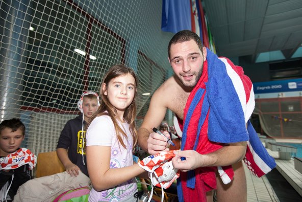 Zvonimir Boban vatreno navijao za zlatne vaterpoliste