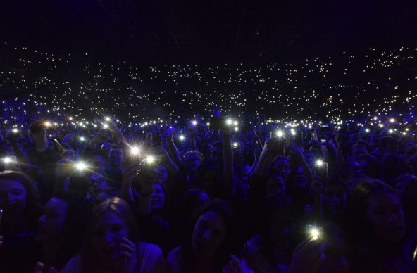 Pogledajte kako je Zak hitom 'Tko mi te krade' razdragao 15.000 obožavatelja