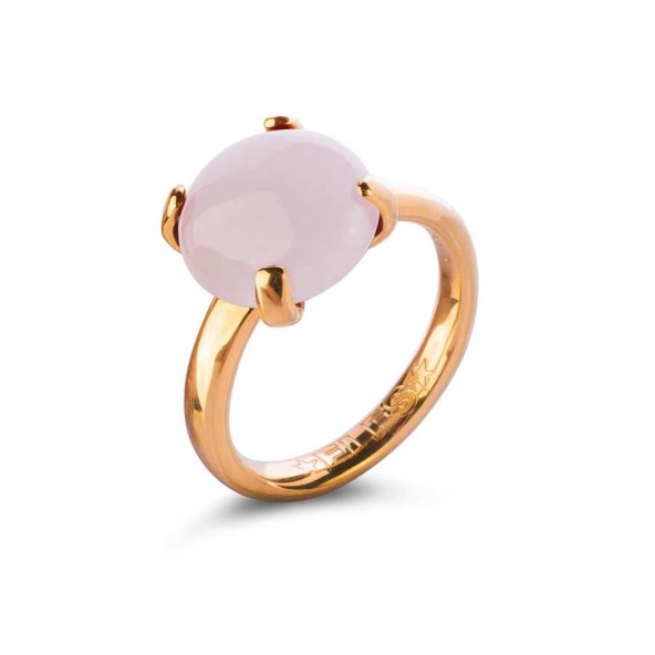 Kako ova voditeljica nosi 'it' nakit sezone s domaćim potpisom?