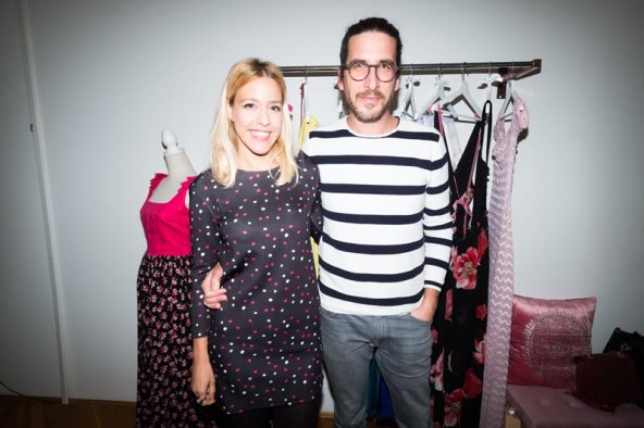 Modno druženje na kojem je glumica pokazala da je najbolji model za svoje kreacije